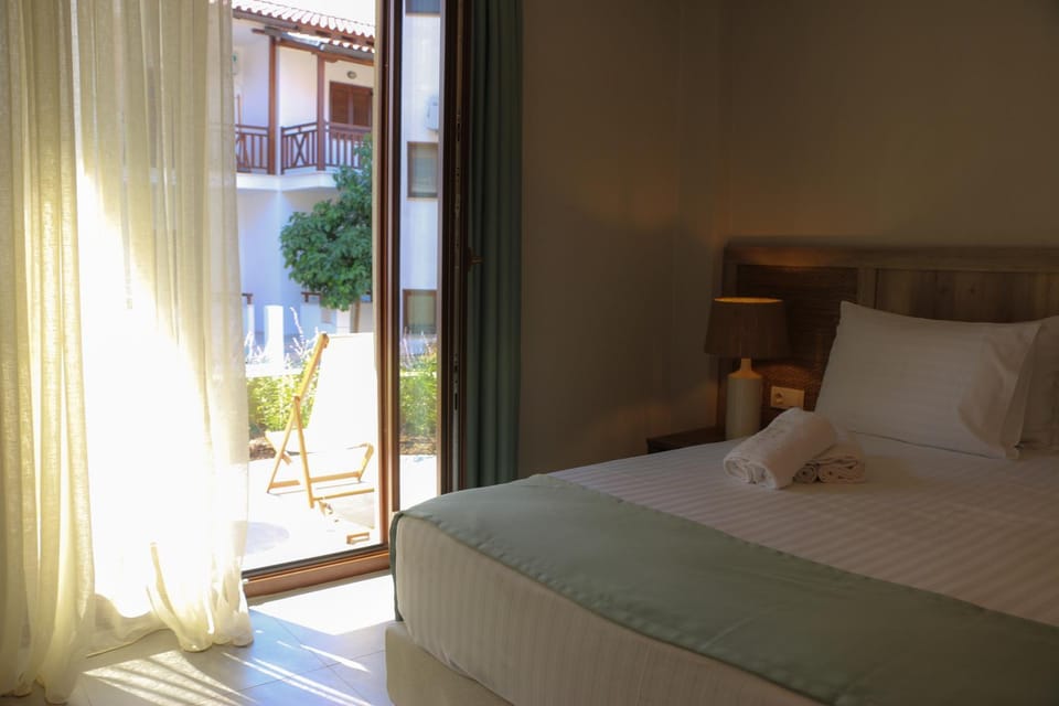 Mple Boutique Suites Bed and Breakfast in Halkidiki
