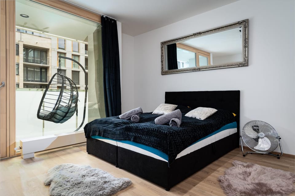 Brand Deluxe Suite Apartment in Prague