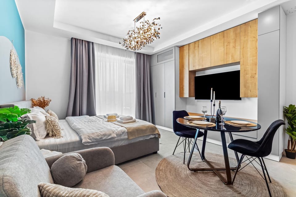 Living room, Bedroom