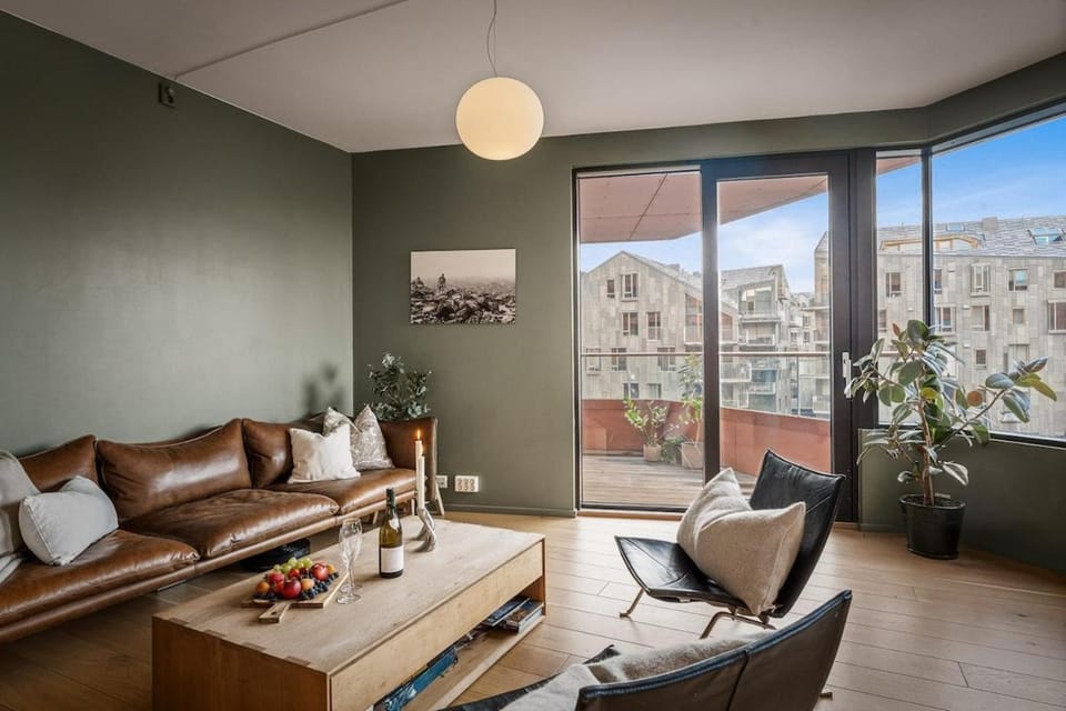 Living room, Seating area