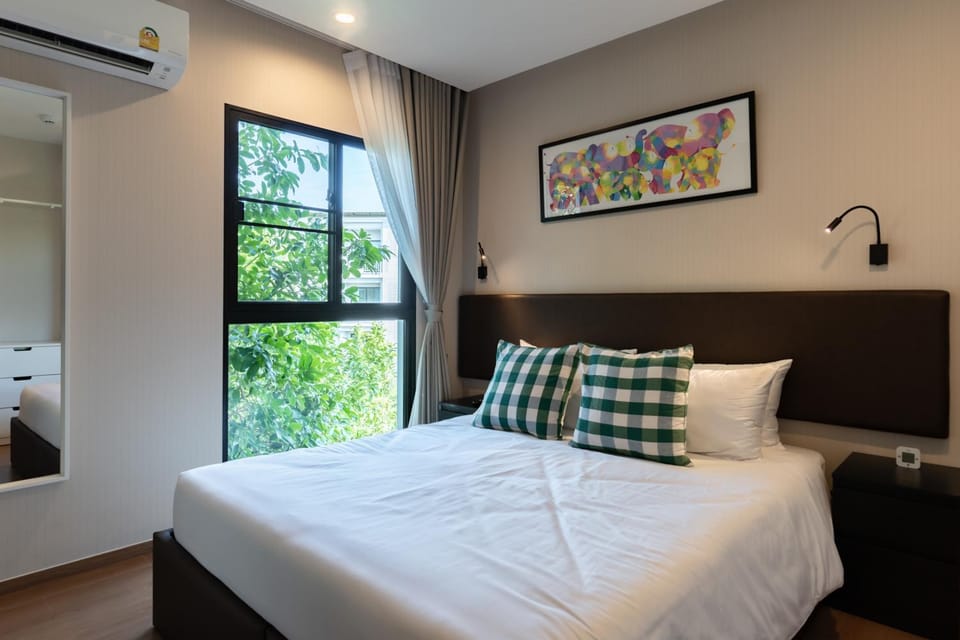 Bed, Other, Bedroom, air conditioner