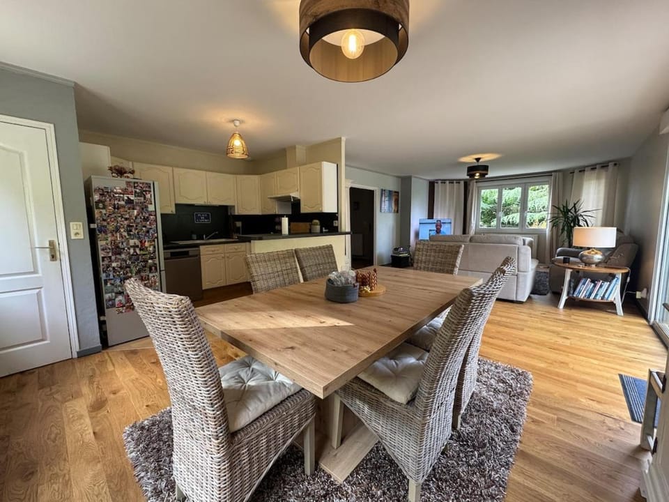 L'Orée du Bois - Piscine - 6pers - Garage House in Centre-Val de Loire