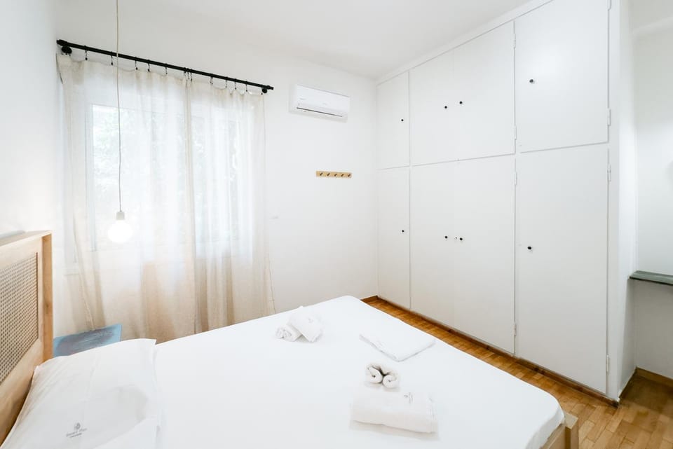 Bed, Bedroom, wardrobe