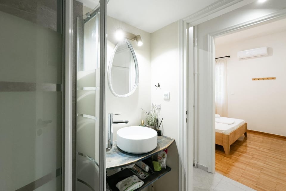 Shower, Bathroom, Photo of the whole room