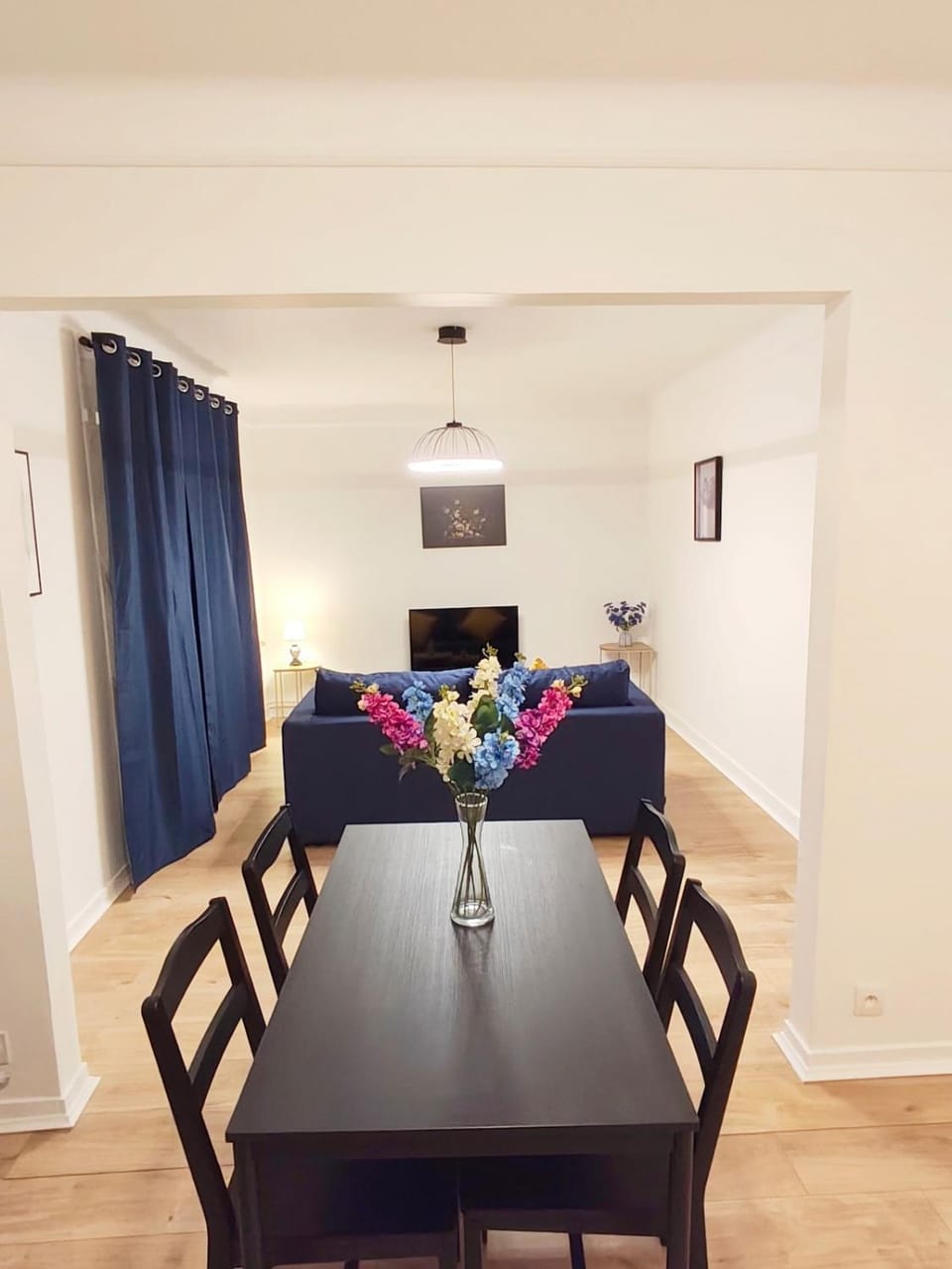 Les suites frontalières T2 avec parking et balcon secteur Thionville Luxembourg Apartment in Thionville