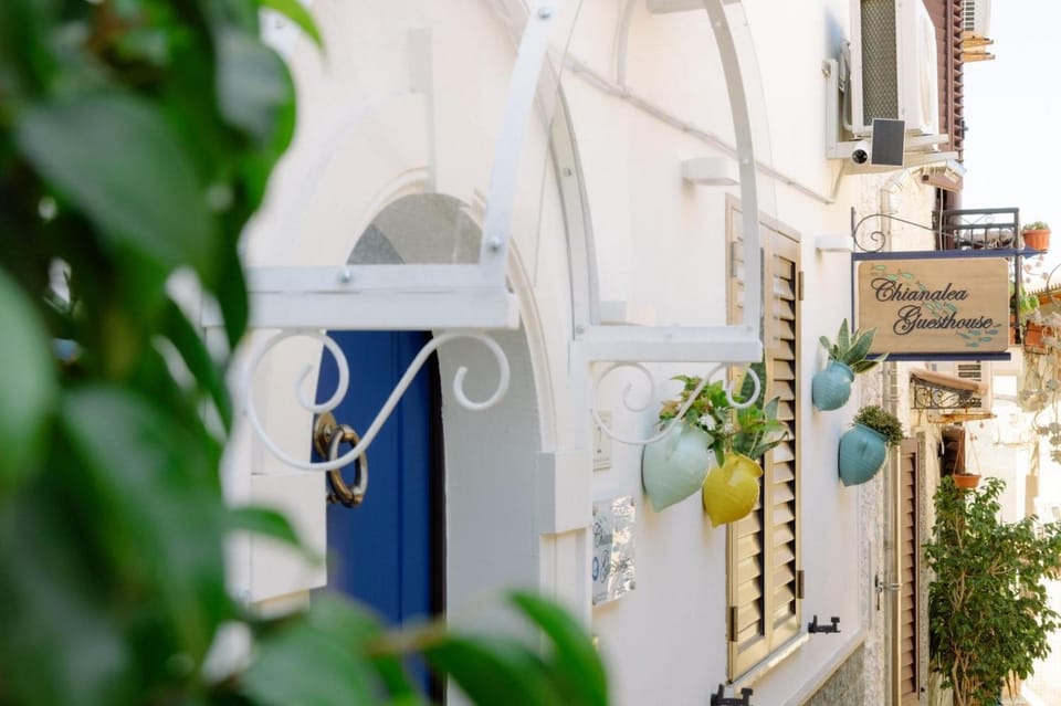 Chianalea Guesthouse Bed and Breakfast in Scilla