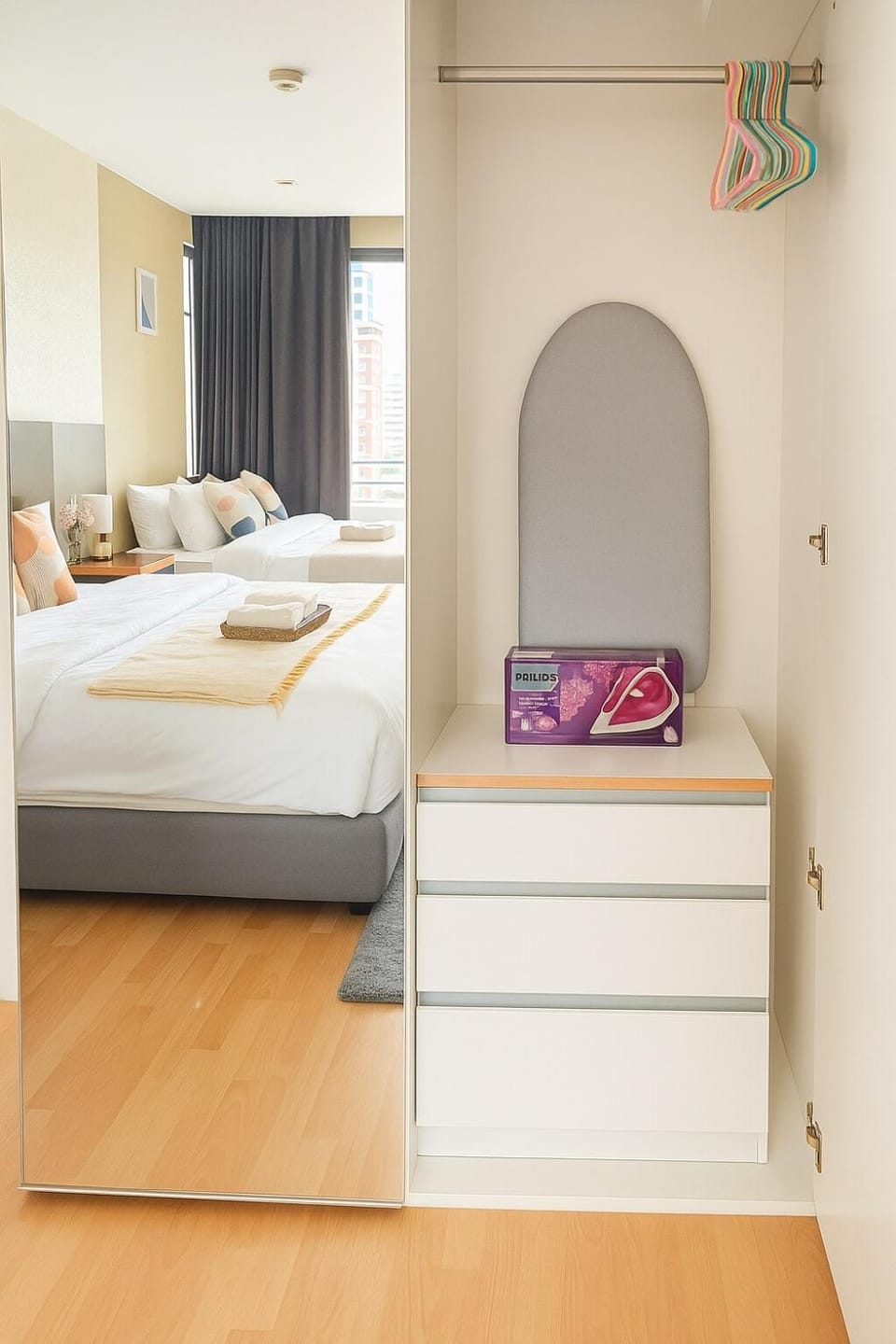 Modern 2 Bed Executive Unit - 5min to Nana BTS Apartment in Bangkok