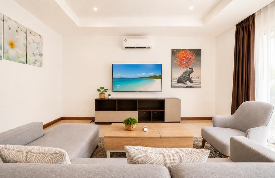 Villa Elara Bang Tao 3BR Pool East Residence Villa in Choeng Thale