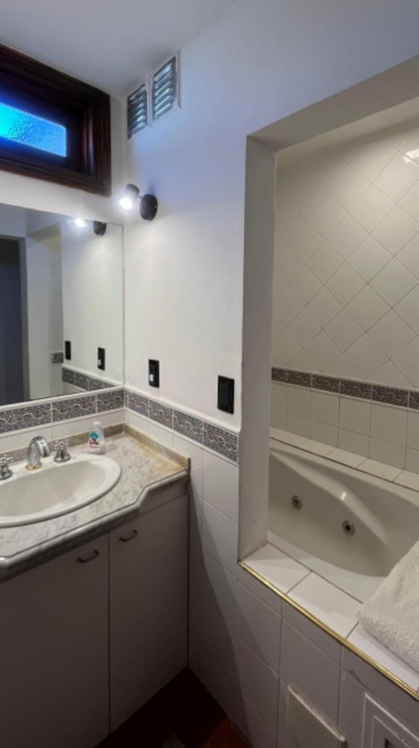 Hot Tub, Bathroom, Bath