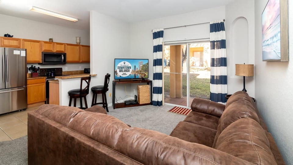 Endless Summer at Regal Palms - Themed Rooms House in Four Corners