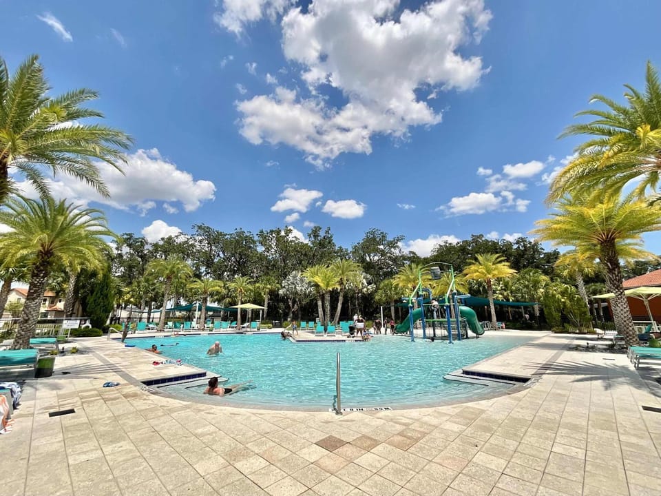Veranda Sunshine Escape - 5 BDR House in Kissimmee