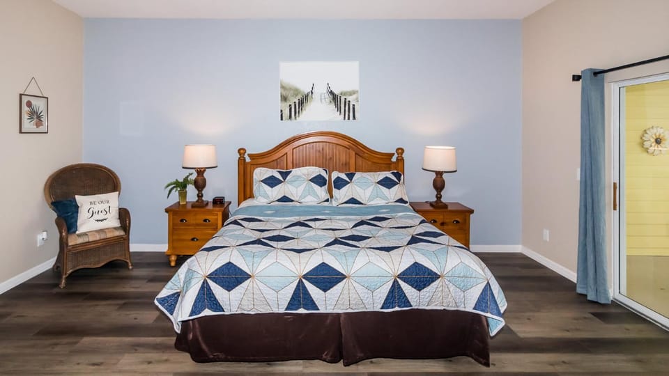 Grand Getaway at Bahama Bay - Penthouse life House in Polk County