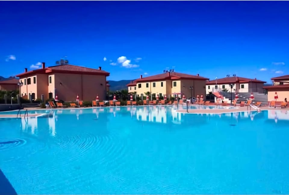 Pool view, Swimming pool, Swimming pool, Public Bath