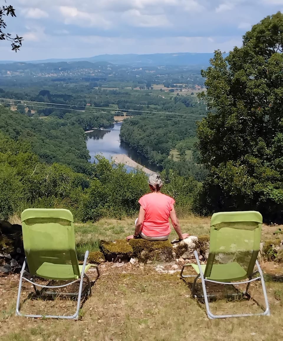 PAULAGITE de 2 à 4 pers, vue sur la Dordogne, proche de Padirac et Rocamadour House in Occitanie