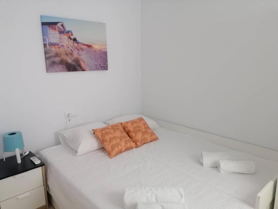 Flamingo, Los Locos, Sea View, Pool, Parking, WIFI, Apartment in Torrevieja
