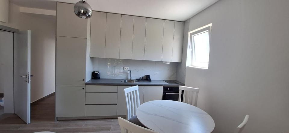 Apartmani Aki 3 Apartment in Montenegro