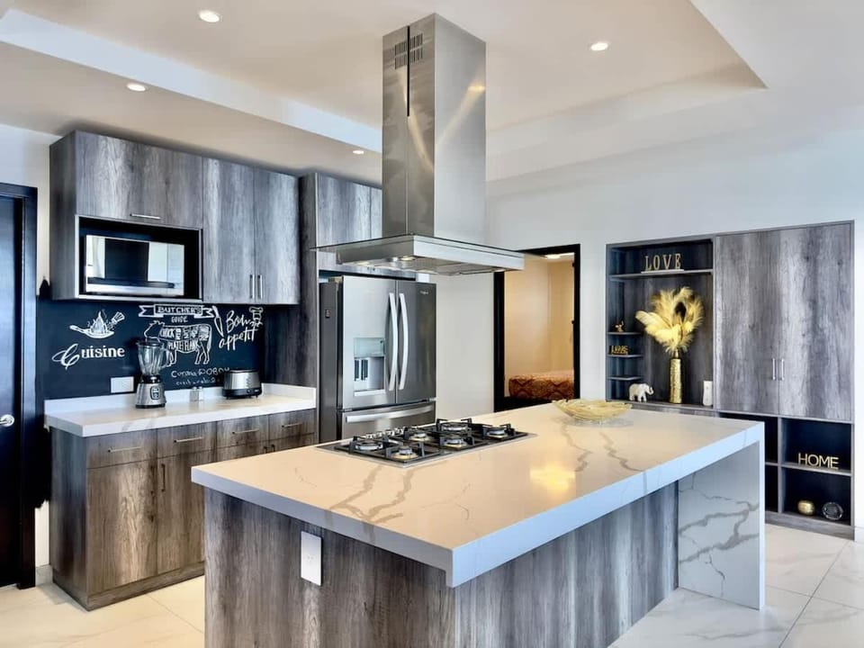 Luxury Beachfront Condo 3BR 3BA with stunning views Apartment in Tijuana