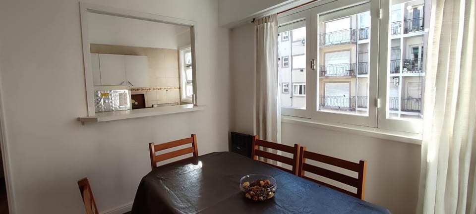 Dining area, Street view