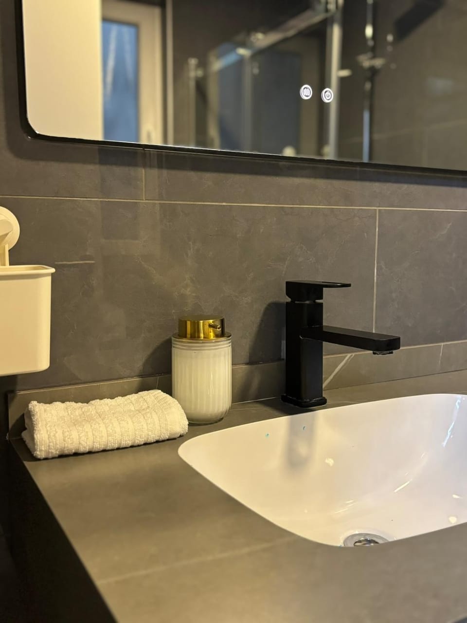 Francis Downtown Escape - near Corvin metro - Apartment in Budapest