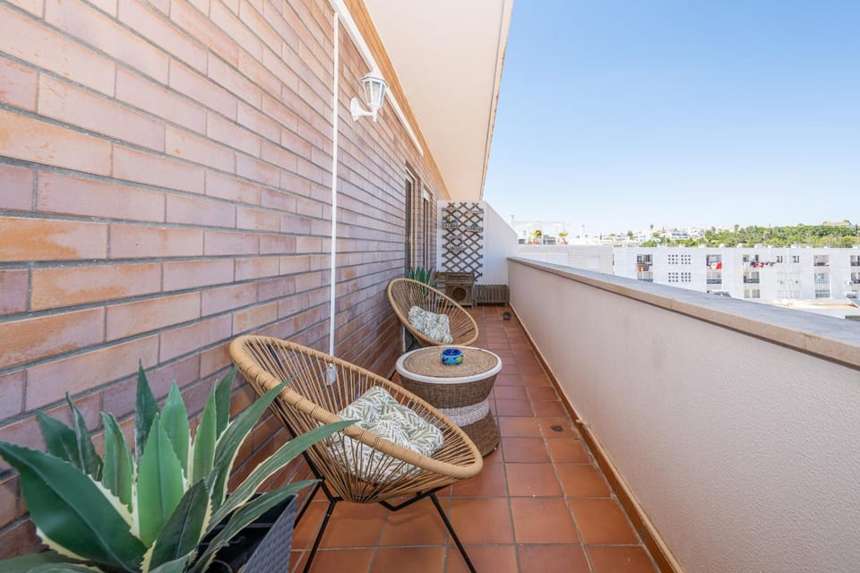 Day, Balcony/Terrace