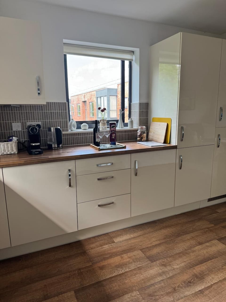 Uxbridge-Modern 2 bed Apt with Lift & Parking Apartment in Uxbridge