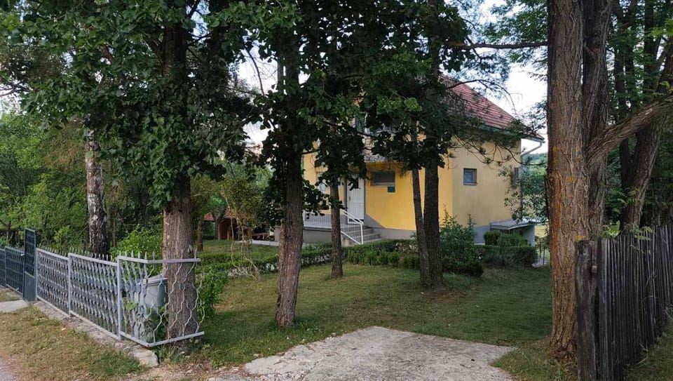 Vikendica Sara House in Bosnia and Herzegovina
