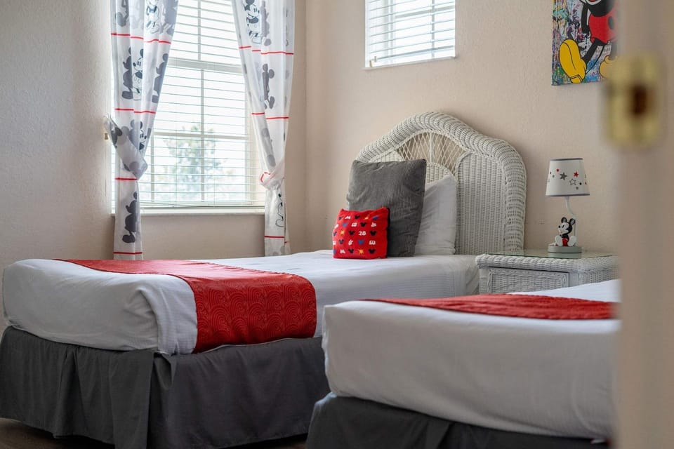 Timeless Magic at Bahama Bay House in Four Corners