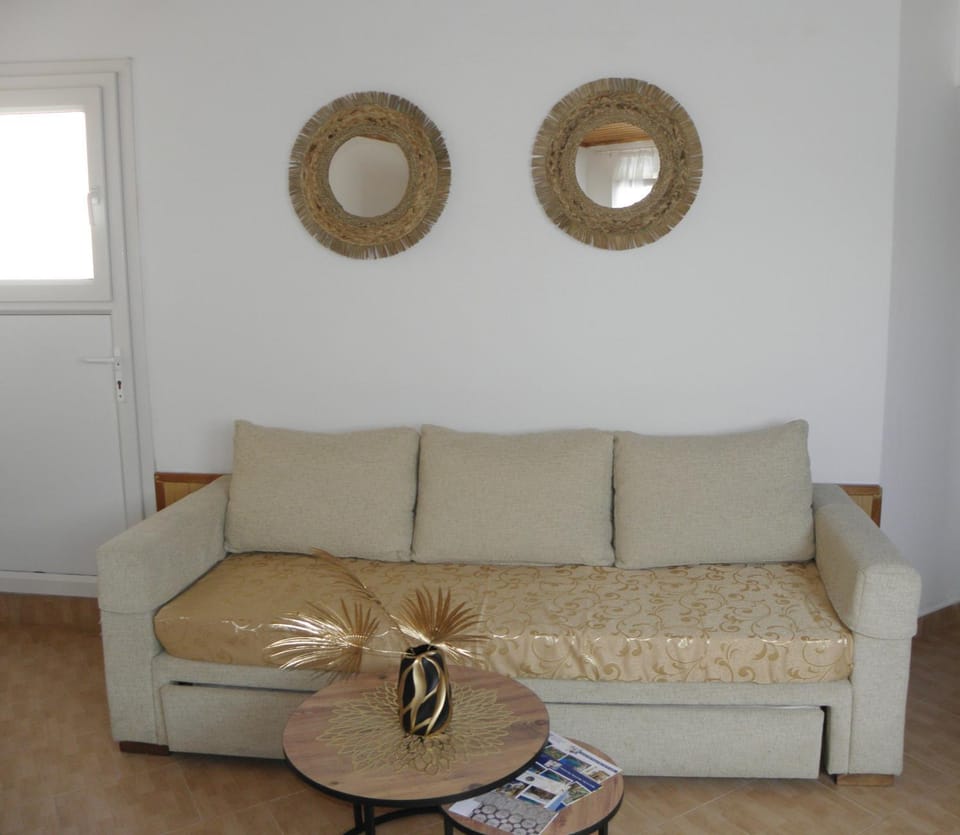 Angela's Nest Apartment in Decentralized Administration of the Aegean