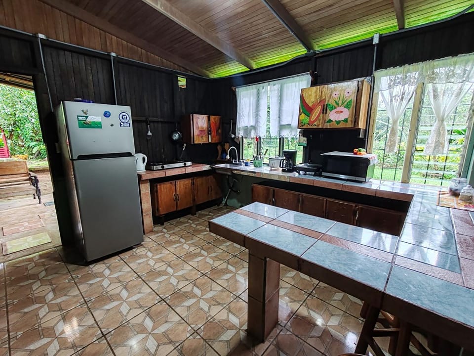 Casa La Esperanza House in Alajuela Province