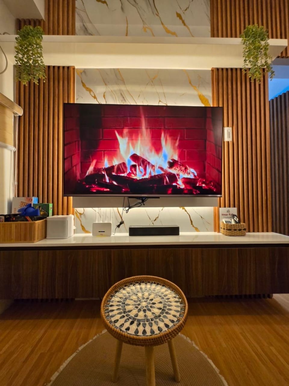 TV and multimedia, Evening entertainment