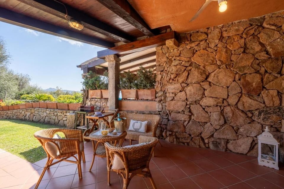 Esclusiva Punta Volpe, Villetta con Accesso sul Mare Villa in Porto Rotondo