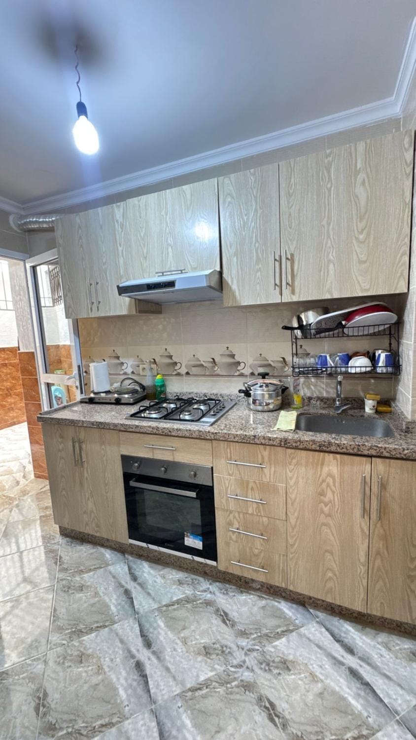Kitchen or kitchenette, washing machine, kitchen