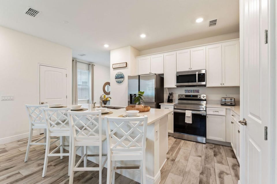 Mint to Be House in Bay Lake