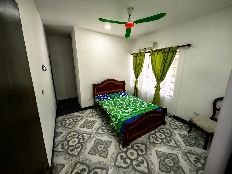 Bedroom, wardrobe