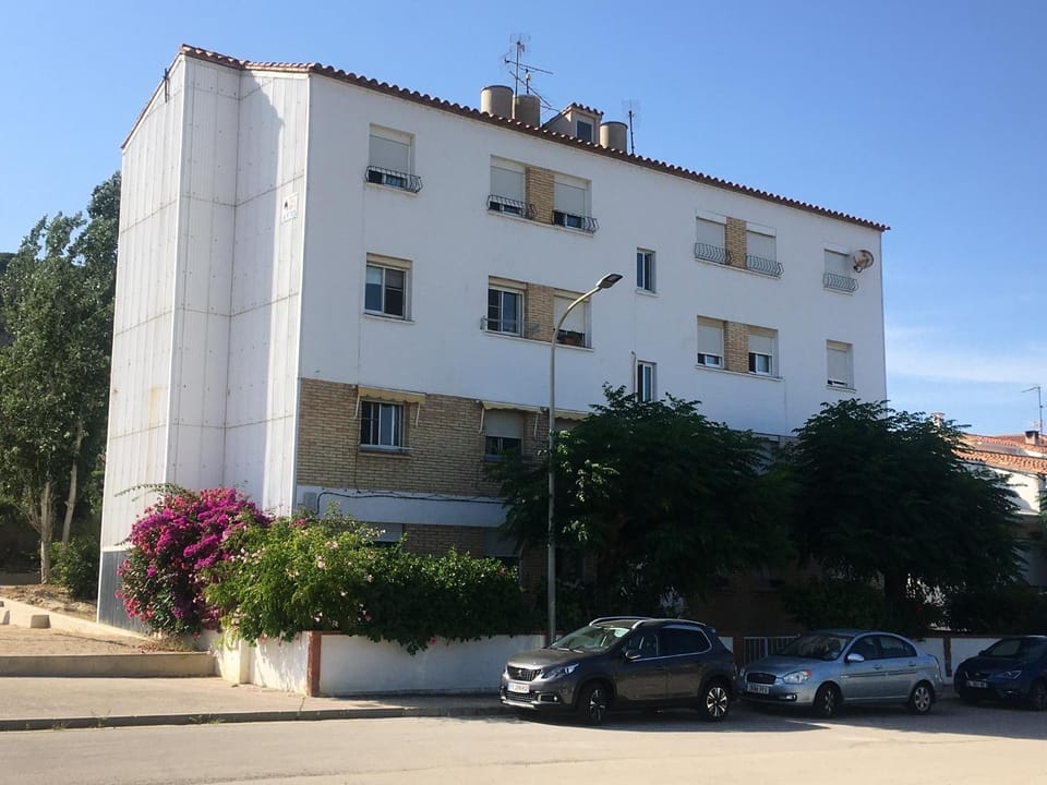 Property building, Parking