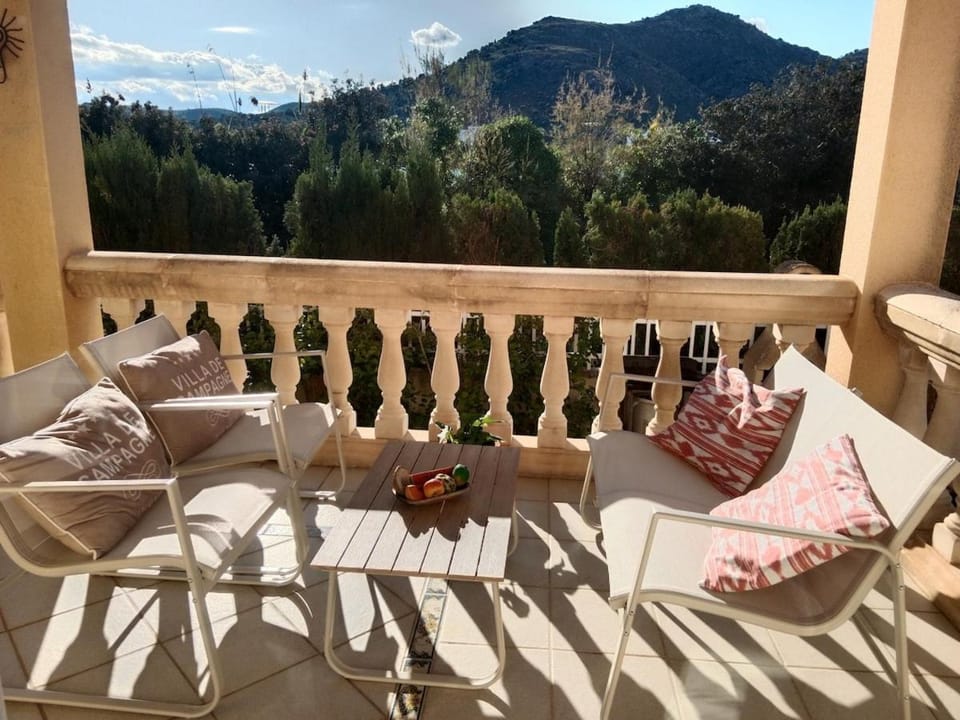 View (from property/room), Mountain view