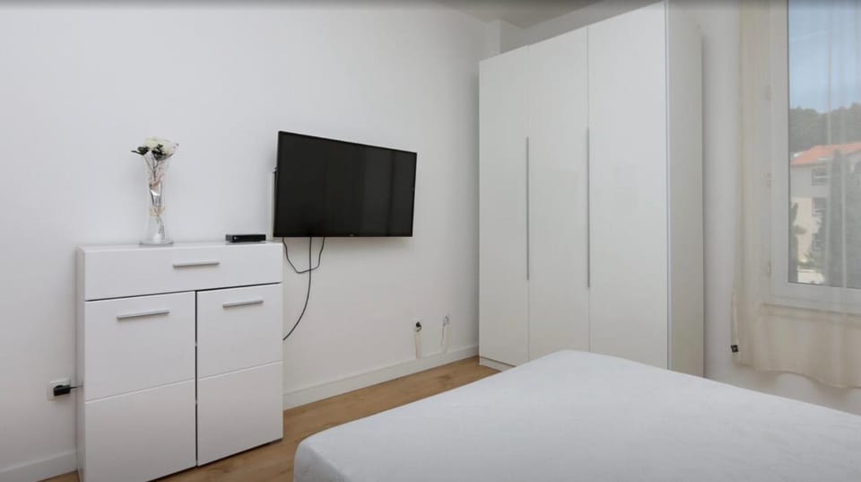 Rab Apartman Lilly Apartment in Primorje-Gorski Kotar County