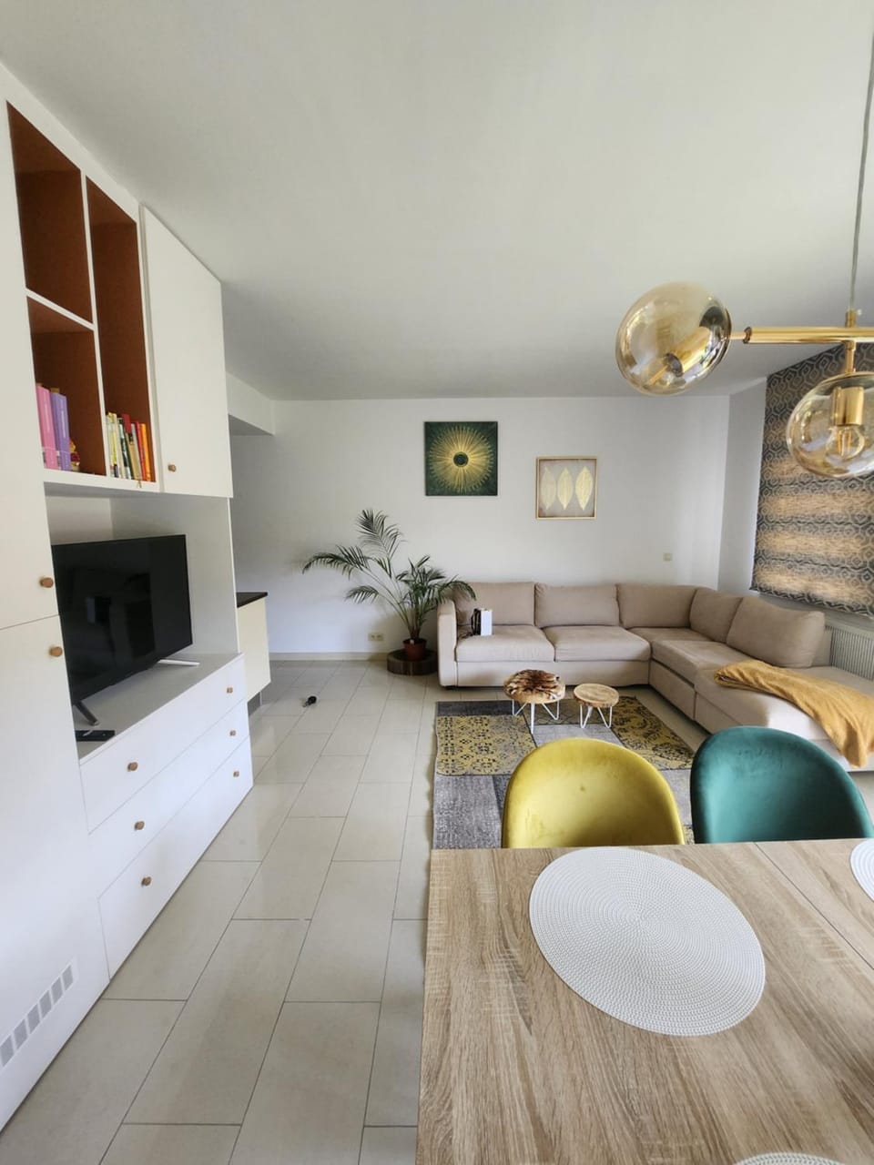 Photo of the whole room