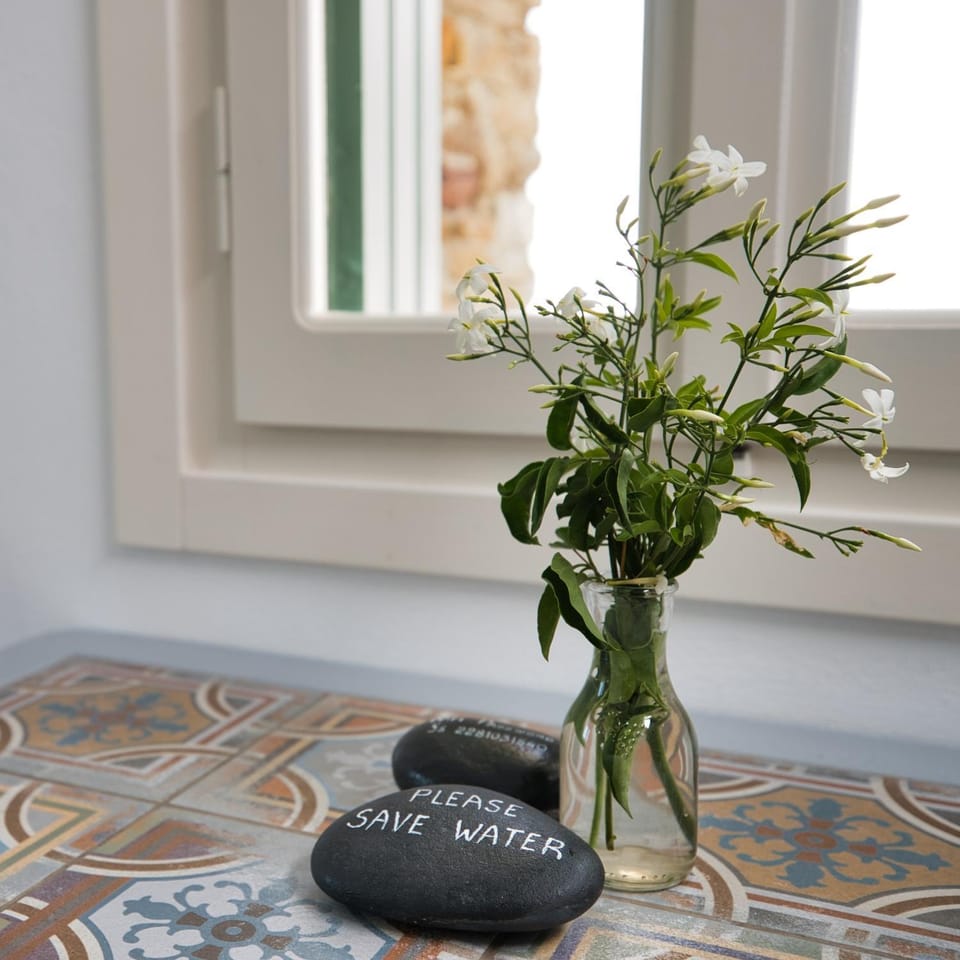 Decorative detail