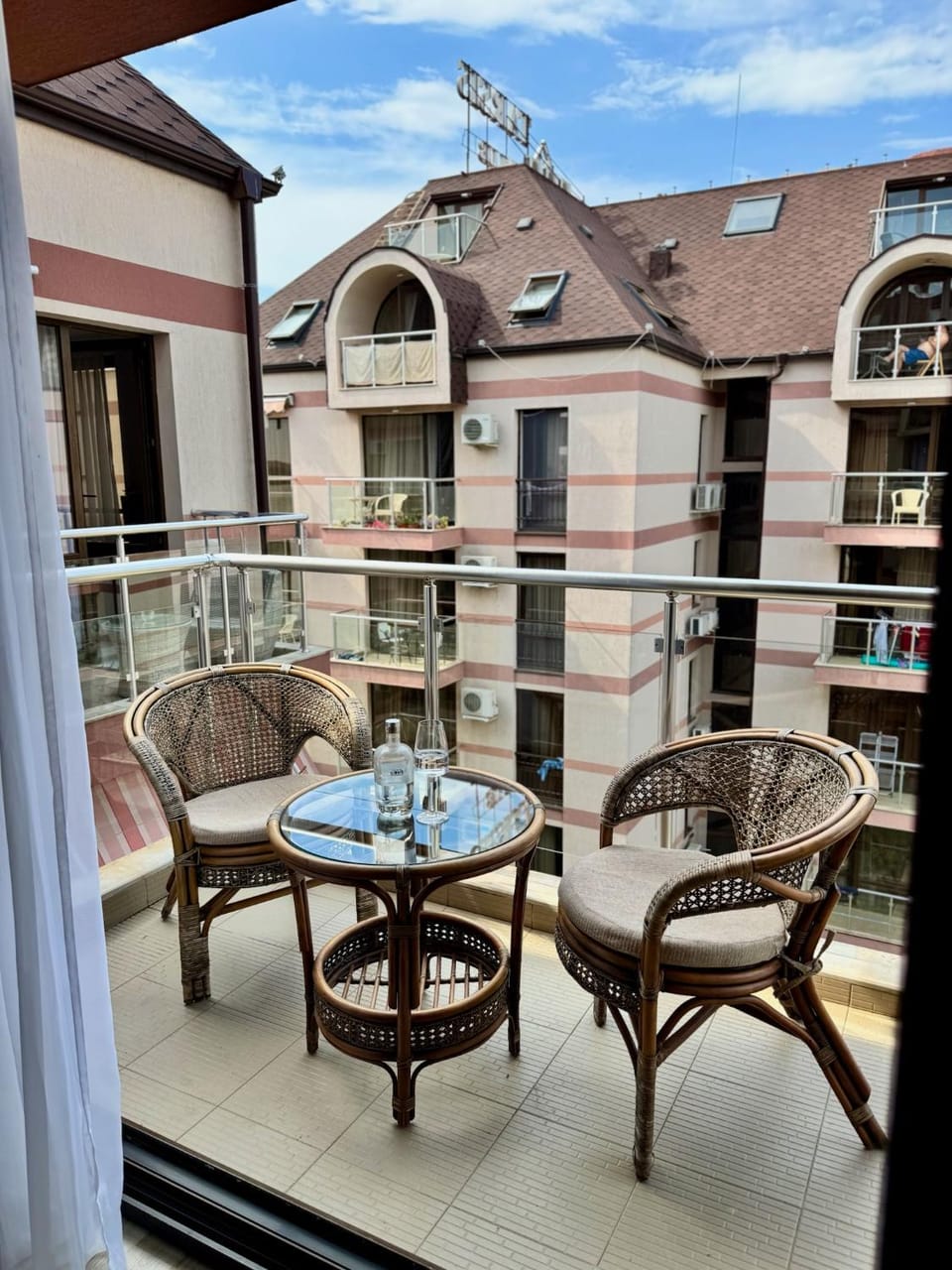 Balcony/Terrace, Living room