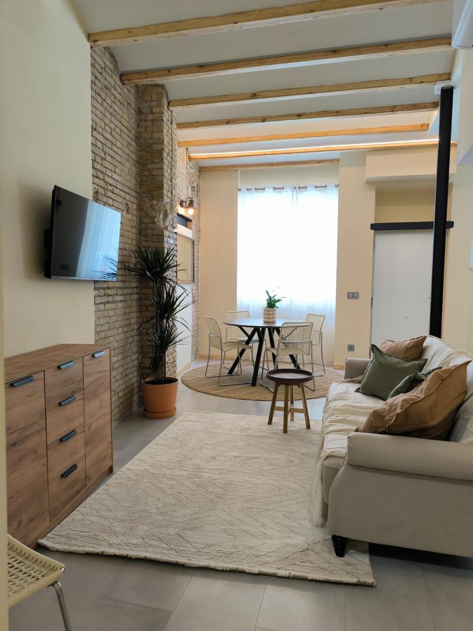 Apartment next to the Marina De Valencia Apartment in Valencia