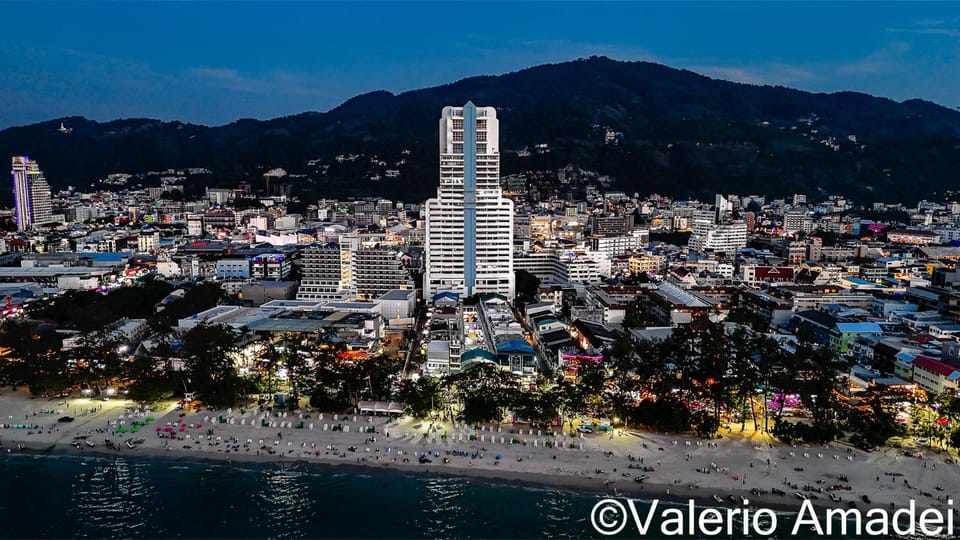 OMNIAPHUKET - Patong Tower - Premium 3 Bedrooms Apartment House in Patong