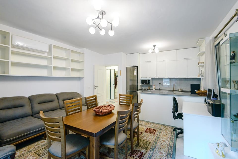 Albin apartment Apartment in Tirana County, Albania