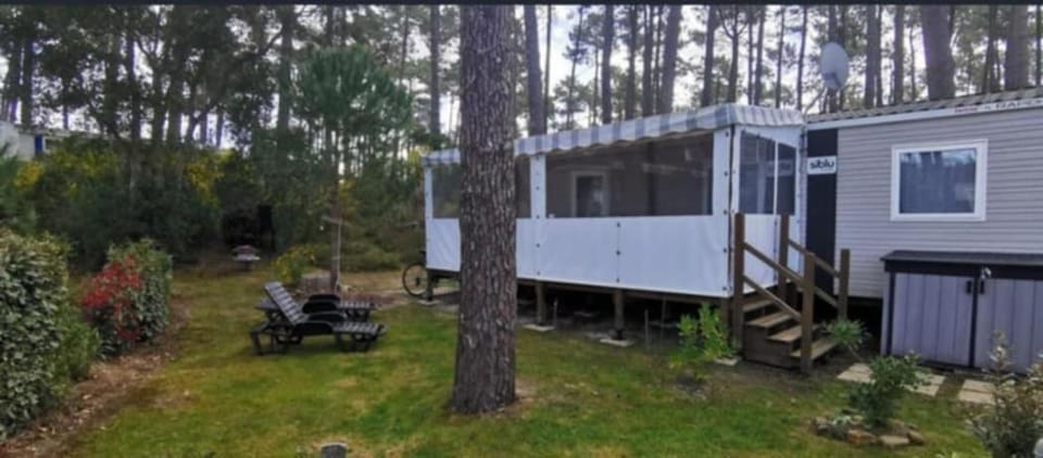 Dunes 209 Campground/ 
RV Resort in Saint-Julien-en-Born