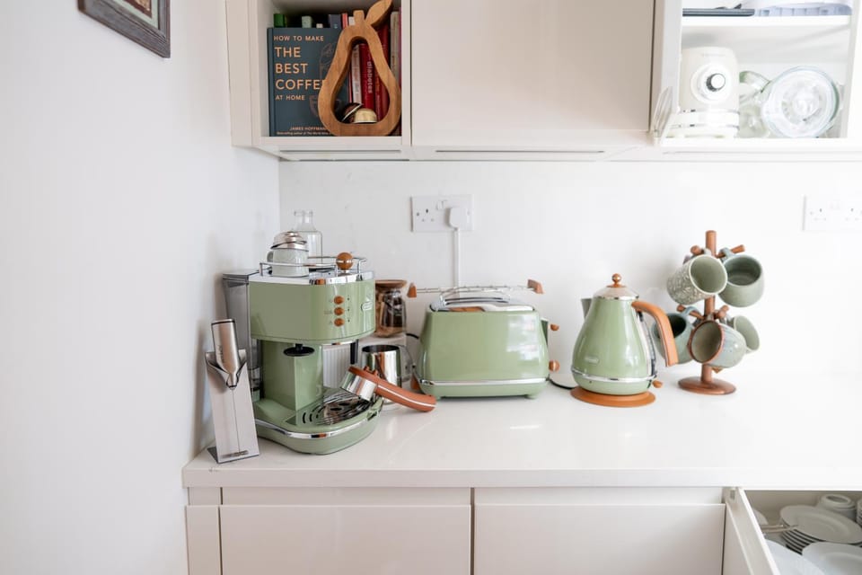 Coffee/tea facilities, Kitchen or kitchenette, Kitchen or kitchenette, toaster
