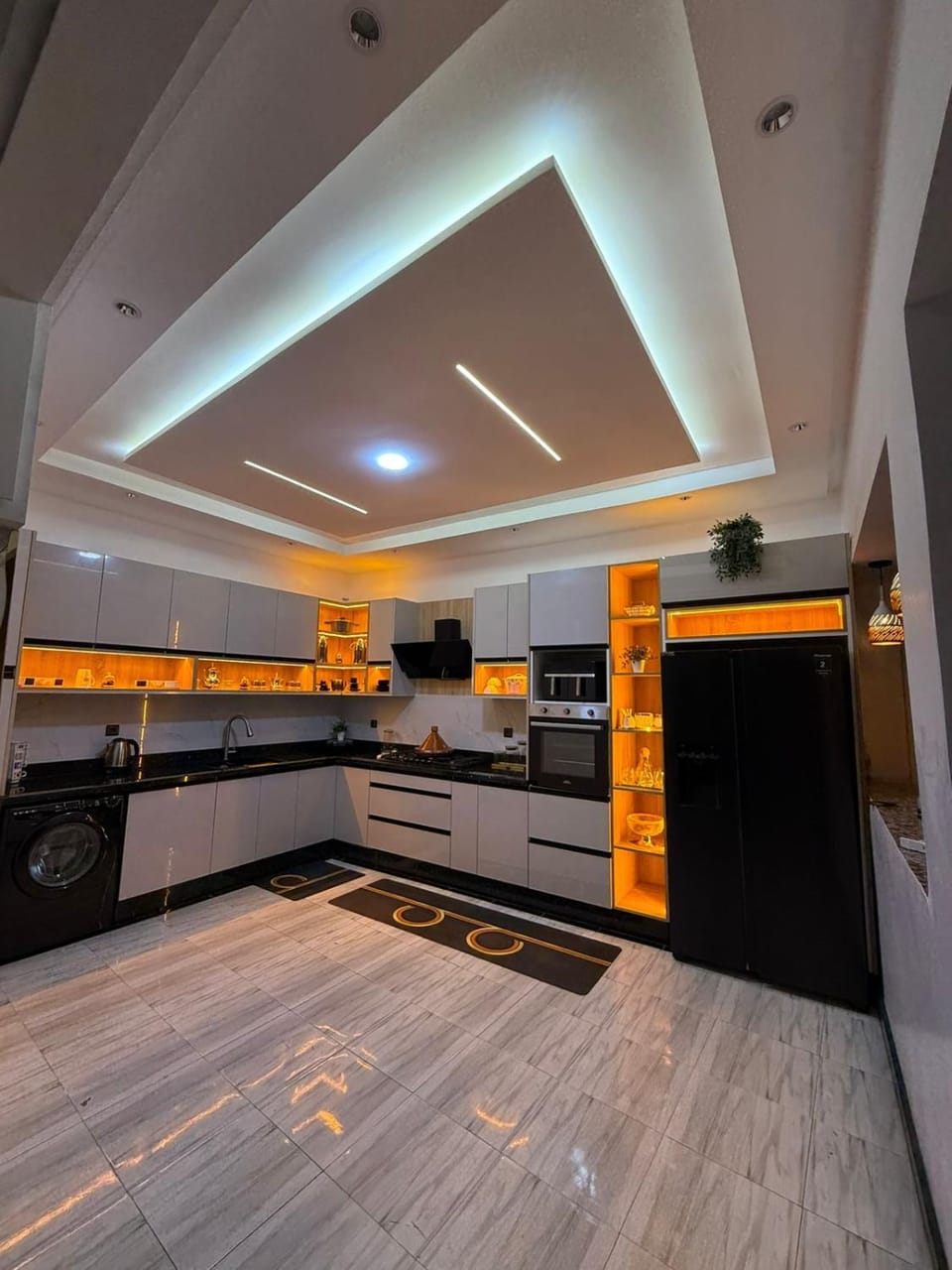 Kitchen or kitchenette, Breakfast, oven, stove, washing machine, kitchen