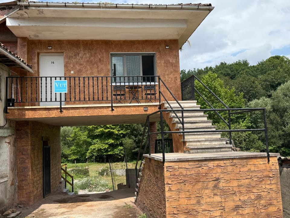 Property building, Balcony/Terrace
