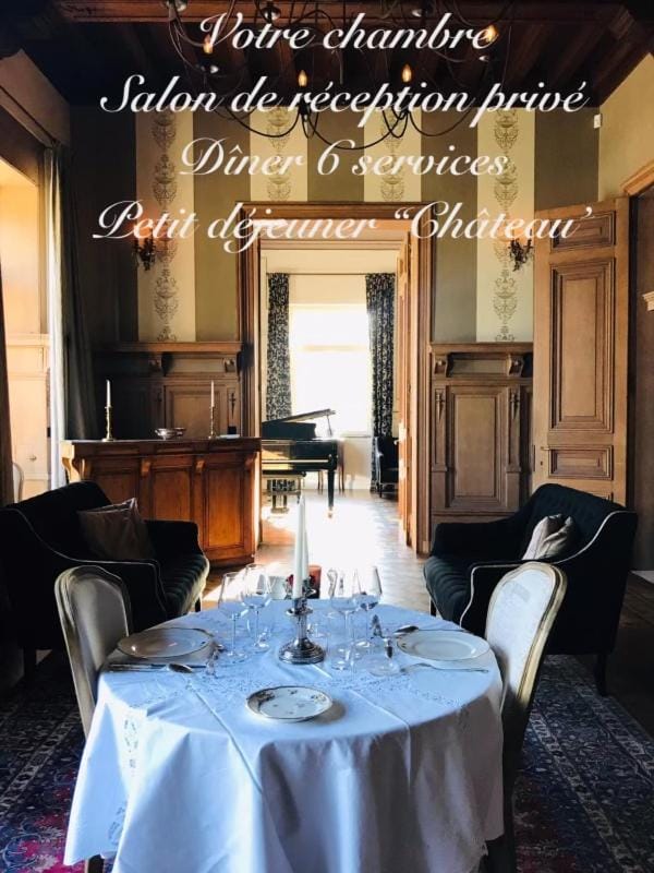 Château Chevalier des Montys Bed and Breakfast in Wallonia, Belgium