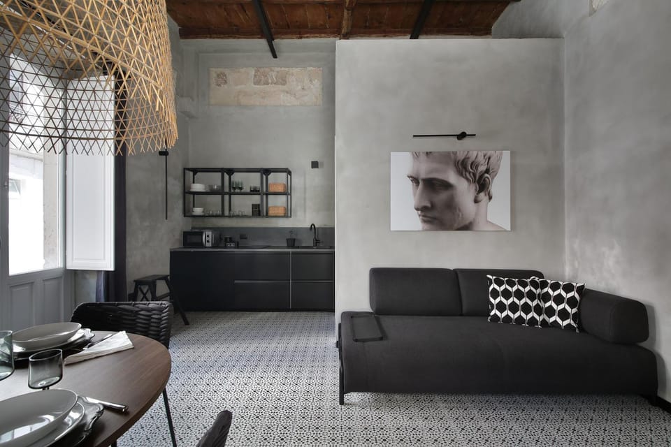Living room, Dining area