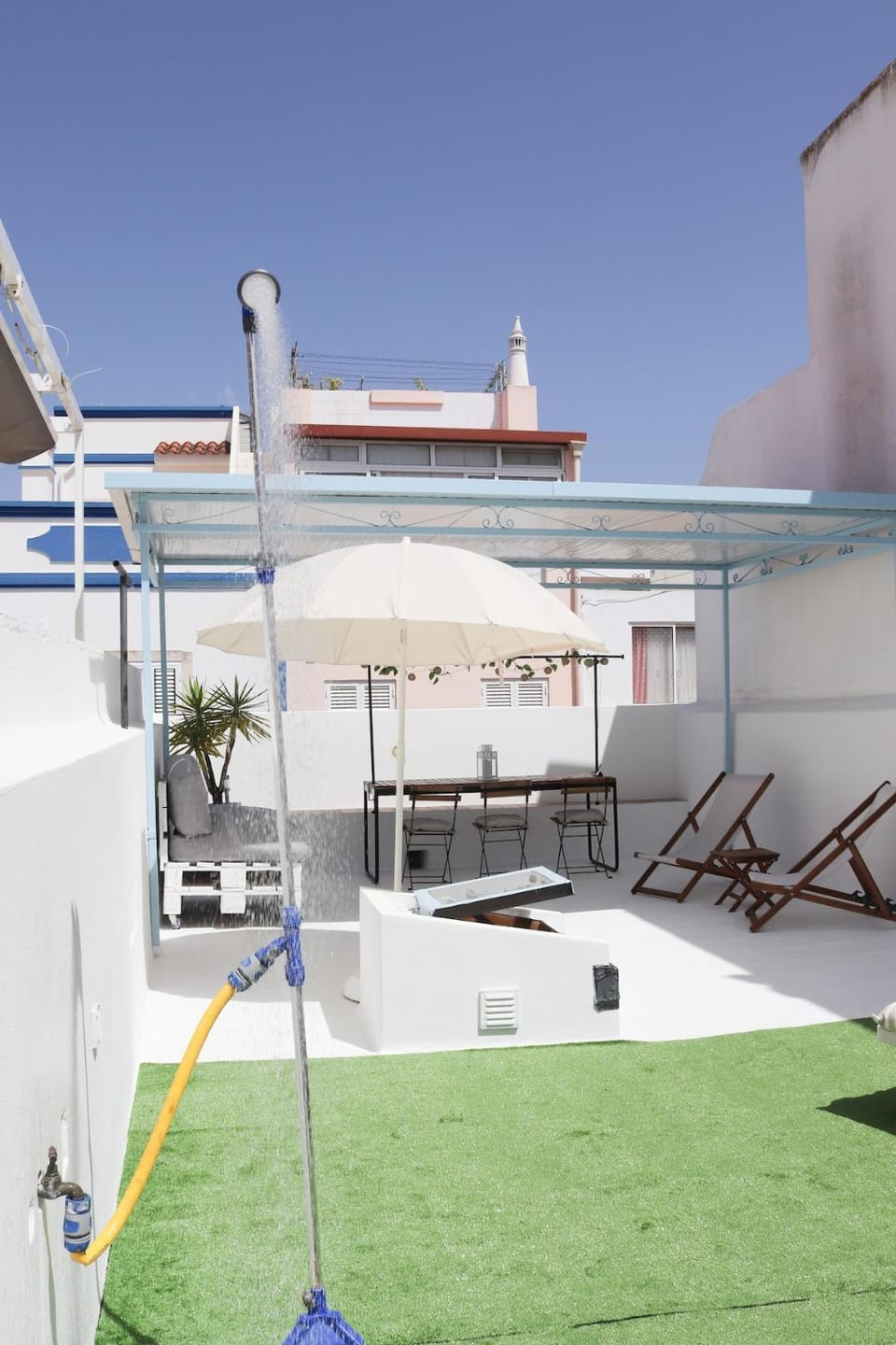 Traditional Home & Private Rooftop Olhão House in Olhão